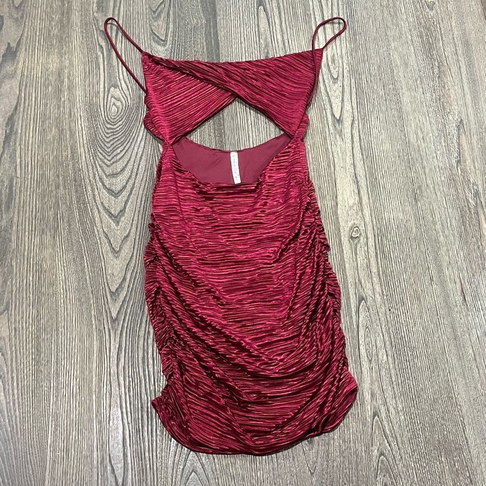 Lucy In The Sky Mini Bodycon Dress Twist Cut Out Ruched Sides Party Red Medium
